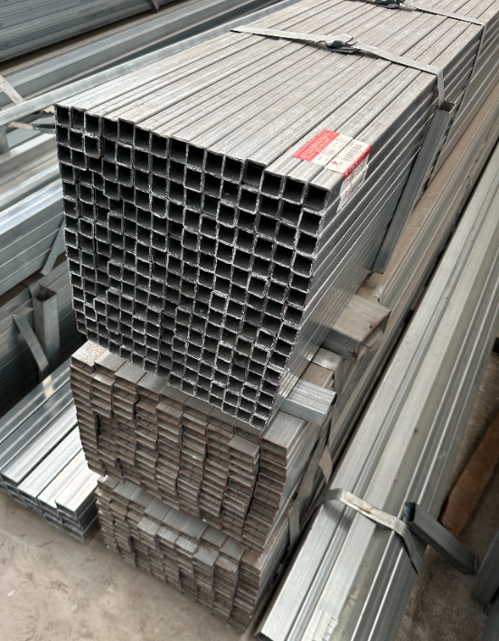 开州现货供应30*50*2镀锌方管50*80*3.0 20*20*1.5 20*40*2.0规格齐全